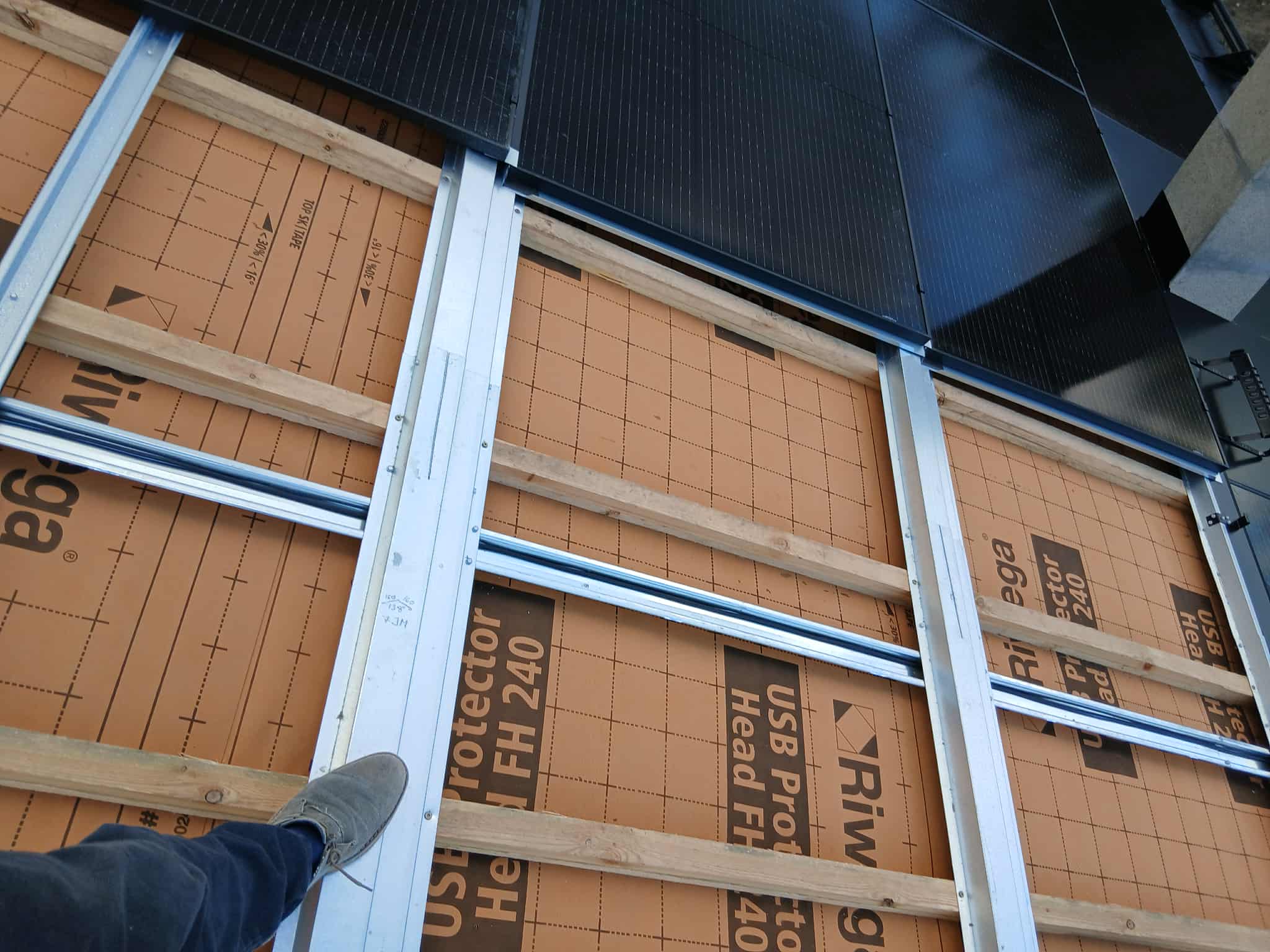 Installer's perspective of HolaRoof metal batten system and insulation boards